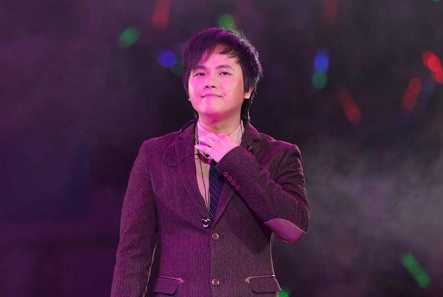 原创一家人都从事音乐行业,歌曲销量破亿,却始终被称为"网络歌手"