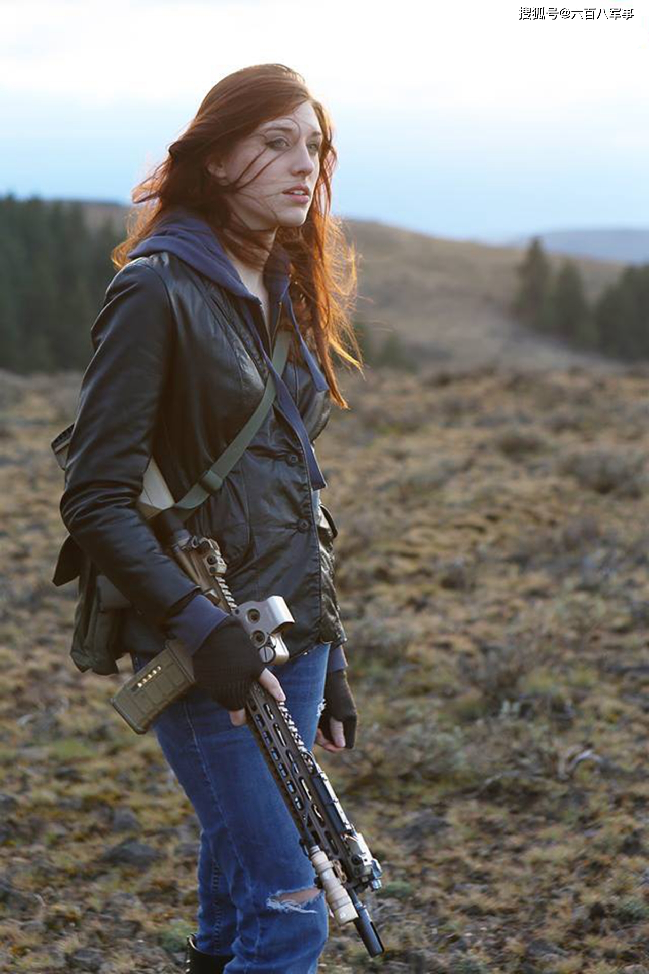喜欢枪械的小伙伴们,一组女枪手送给你们