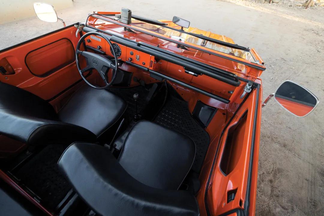 经典车故事越野版的大众甲壳虫181桶车