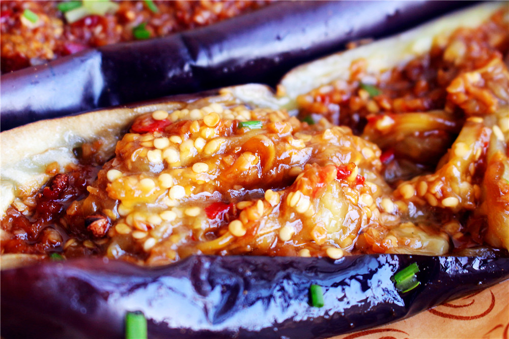 5分钟做出比烧烤店好吃百倍的蒜蓉烤茄子15_蒜泥