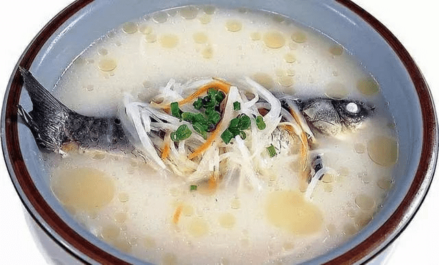 養胃鯽魚豆腐湯