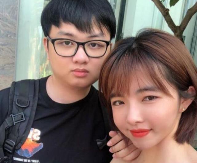 sn打野sofm女友曝光可爱型的短发女孩绝对是越南的顶级美女