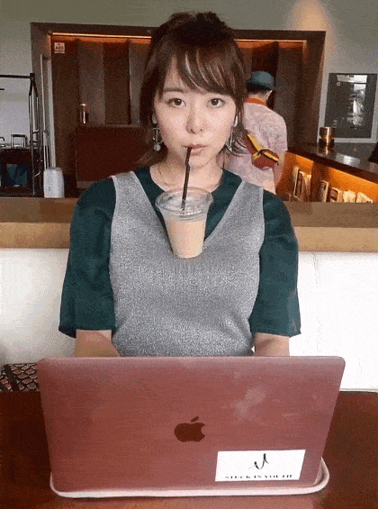 日本女孩@用欧派捧珍珠奶茶 可以感受到奶香(2) 涨姿势 热图6