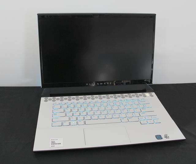 高幀光追捨我其誰 alienware m15 r3開箱評測_遊戲