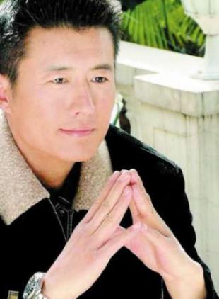 52岁高曙光得子以亿万家产娇养异母女儿却被前妻独养17年