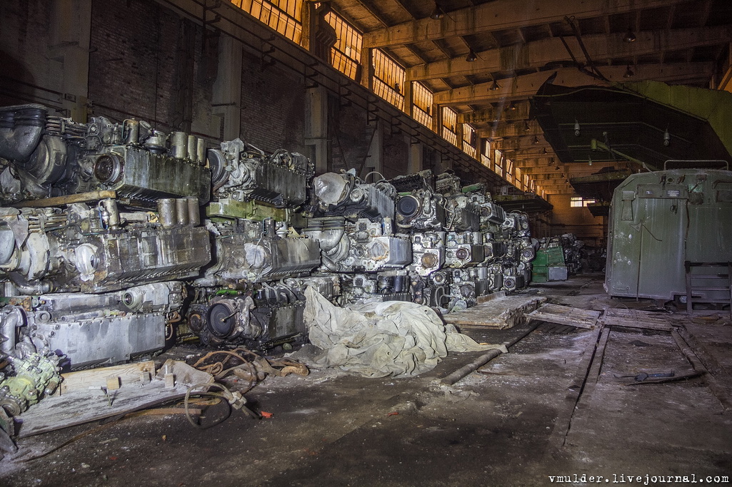 坦克的公墓乌克兰哈尔科夫装甲维修厂