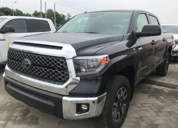 2020款丰田坦途5700l皮卡热降酬宾