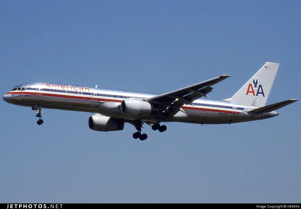 美航427号班机图片