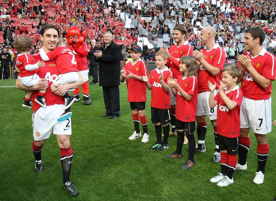 载入曼联辉煌史册的92班绝对的红魔传奇