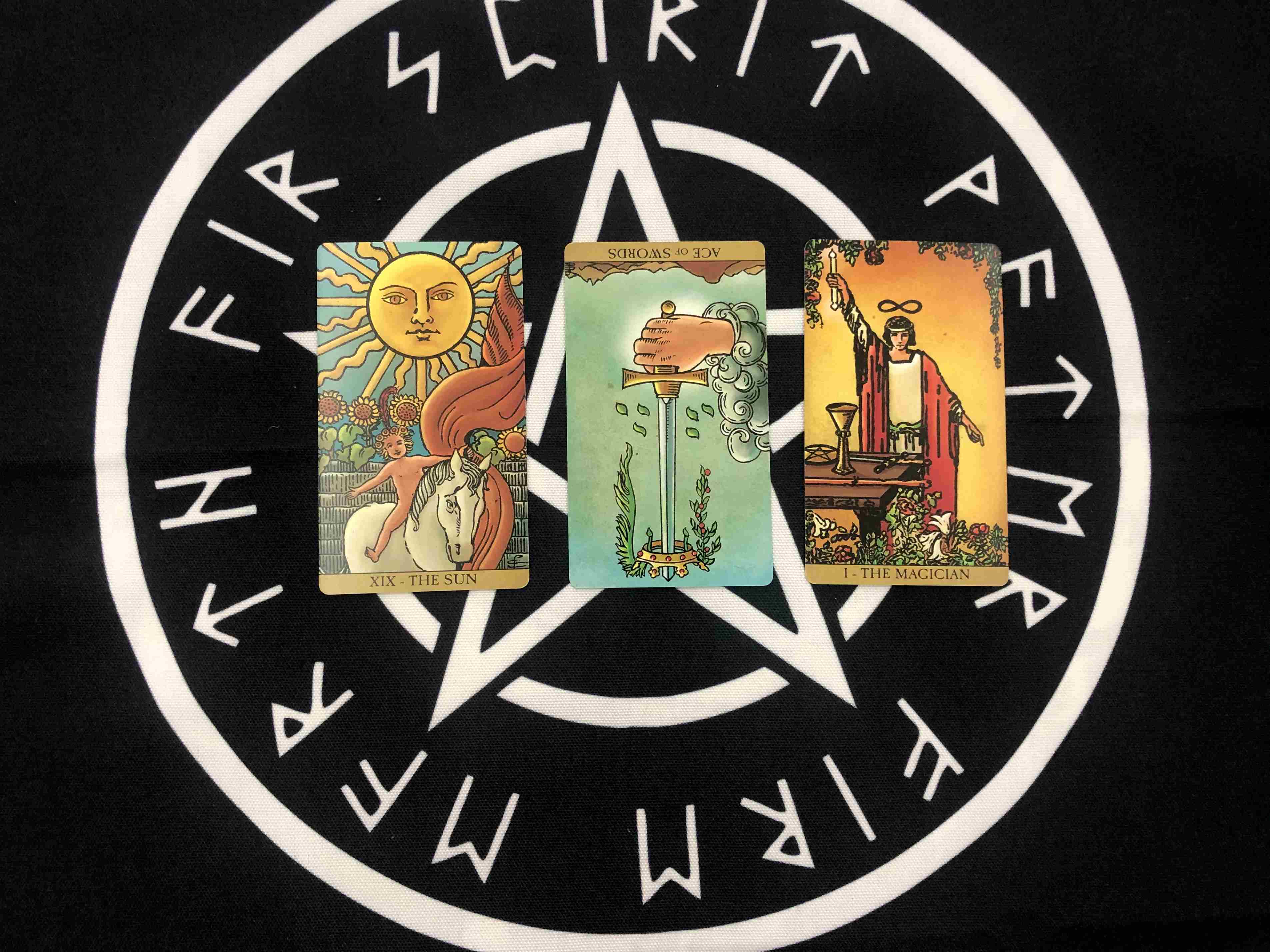 莫莫塔罗双子座9月运势秘密恋情及时抽身需要双方好好沟通