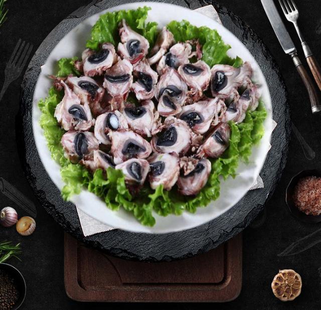 初入口,那一份弹滑细嫩让人心生欢喜;再细细咀嚼,嚼劲十足,还会有隐隐