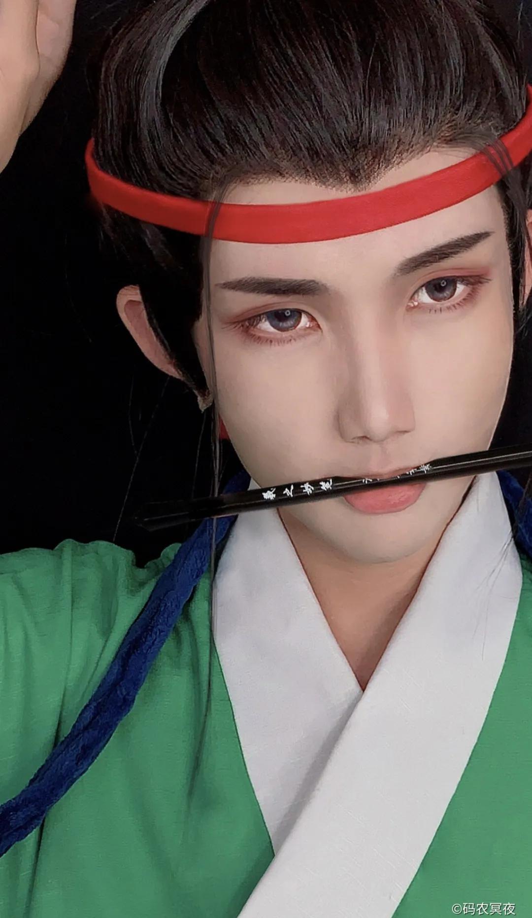 原po微博:努力做码农的冥夜服装:二次元的避难所妆造摄:安陵沈周:冥夜