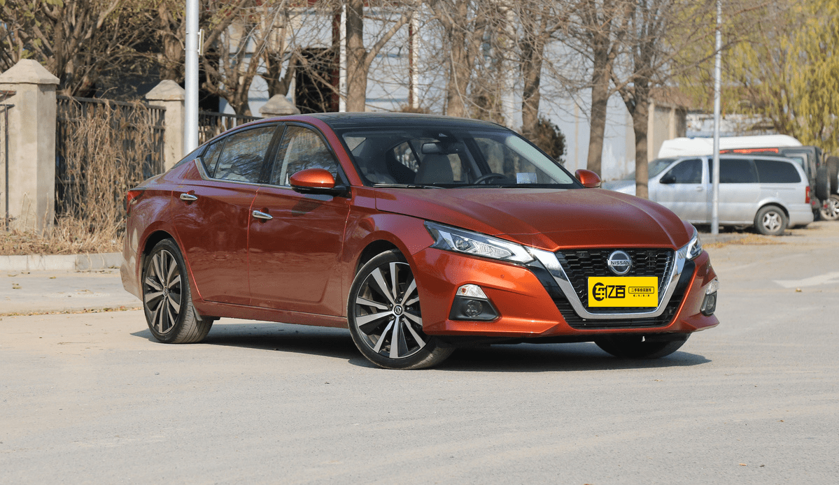 东风日产 天籁 2019款 2.0t xv ad1 智尊领航版 指导价:26.