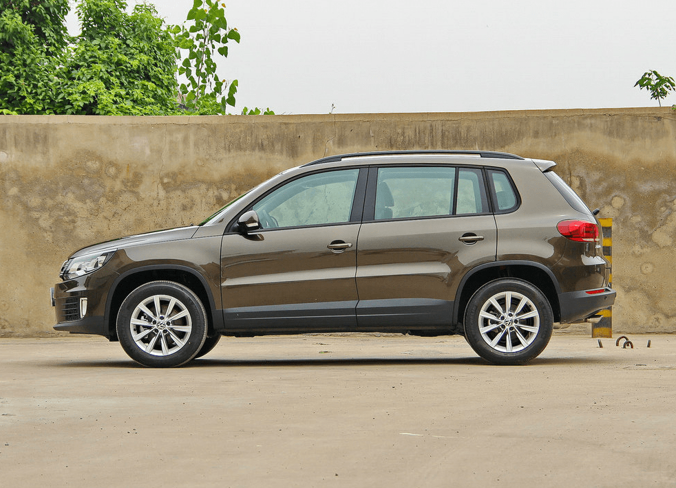 进口版大众途观与国产有哪些不同?180马力后排隐私玻璃!