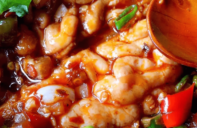 吃过一次忘不了!大叔教你泡椒脑花,香滑软嫩,家里人都喜欢!_小火