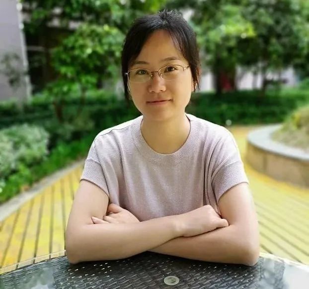 当代好教师|课内外双料"总工",她十年如一育桃李_梁梦凡