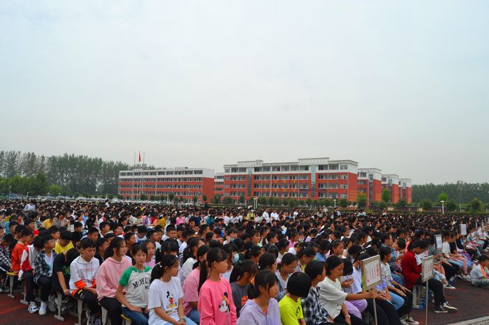 汝南三中学校照片图片