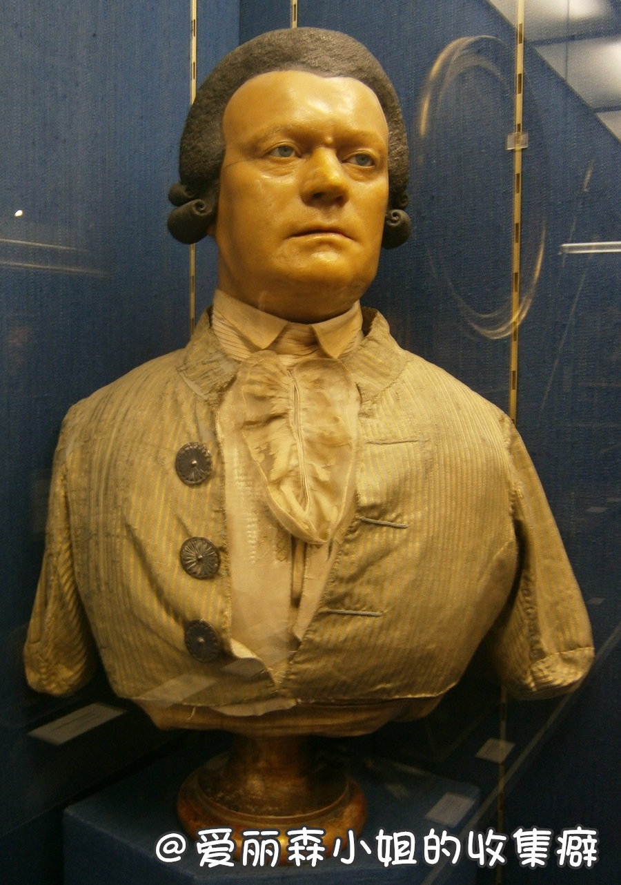 杜莎夫人是如何从制作死亡面具变成世上最出名蜡像馆创办人的?