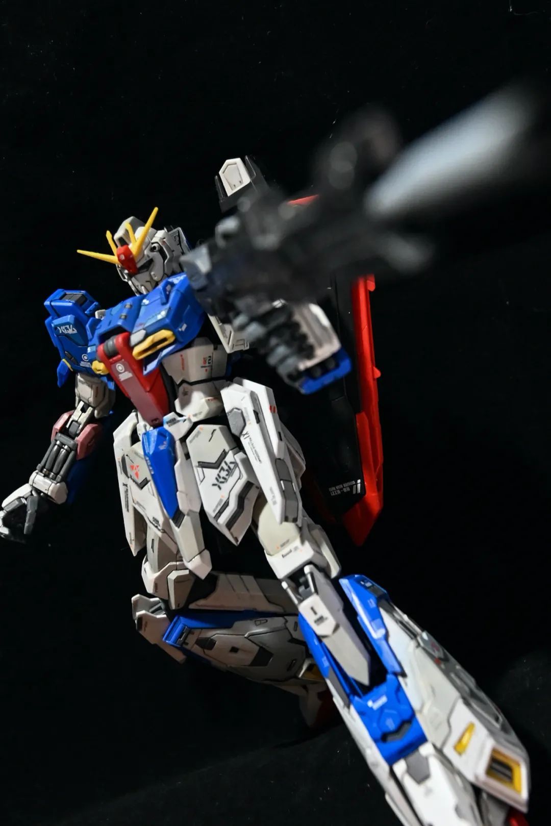 mg大班魔改z,分色消光,加灯新途径