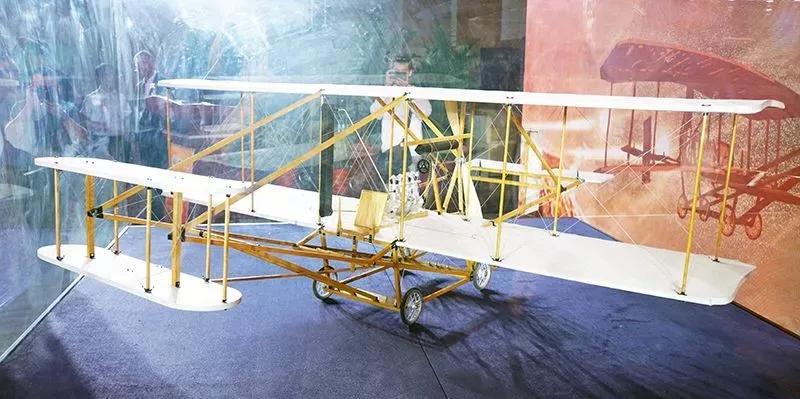 中国航空先驱冯如驾驶自制的冯如1号首飞111年