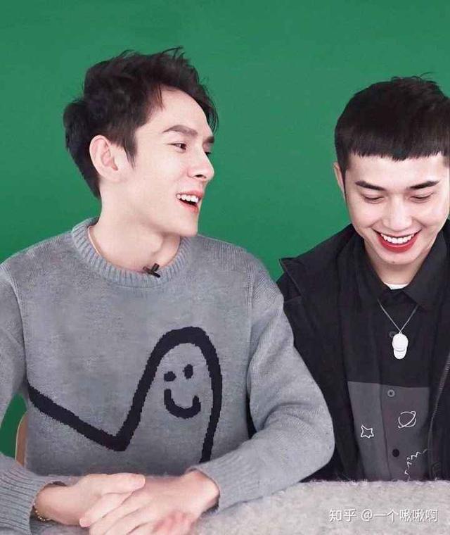 李佳琦|付鹏官宣告别李佳琦选品团队 “小助理”或将自立门户