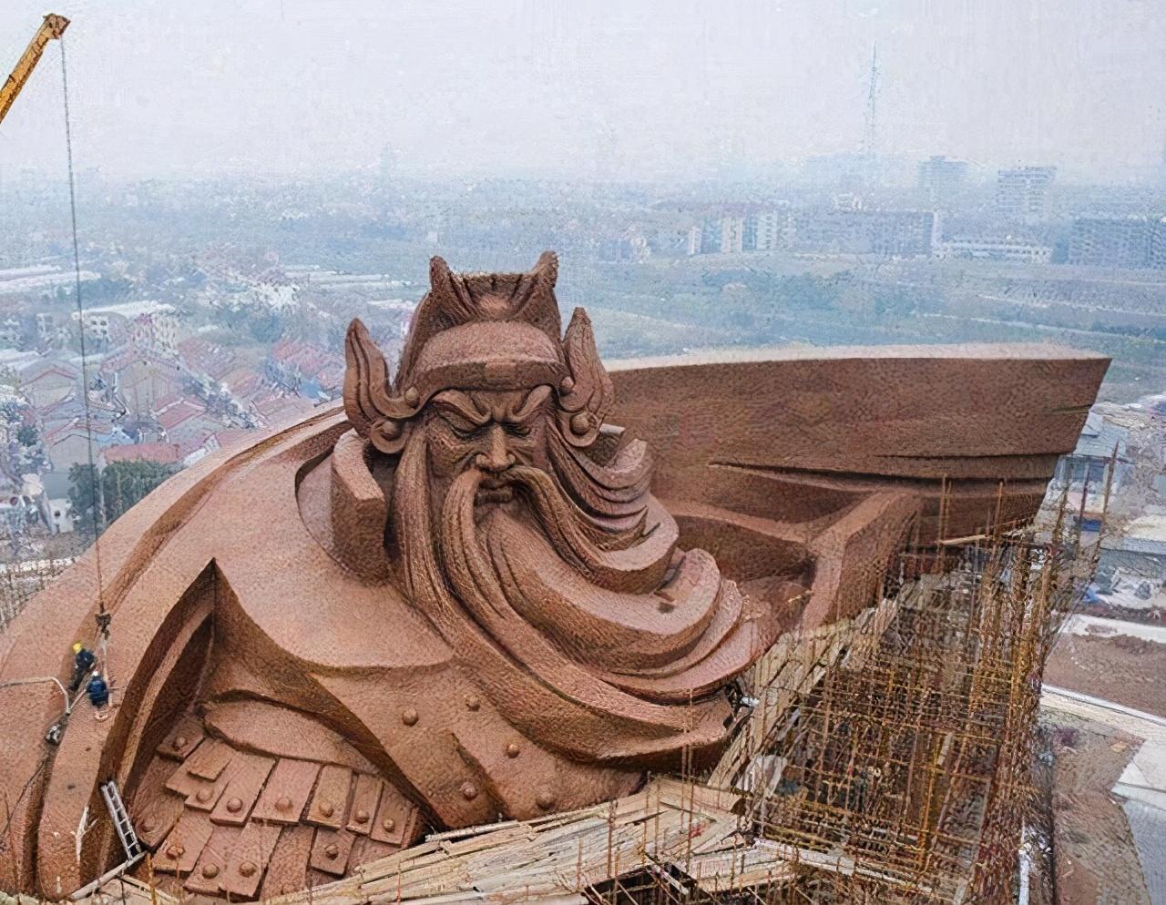 原创全球最大的关公像重达1200吨耗资15亿建成如今或将被拆