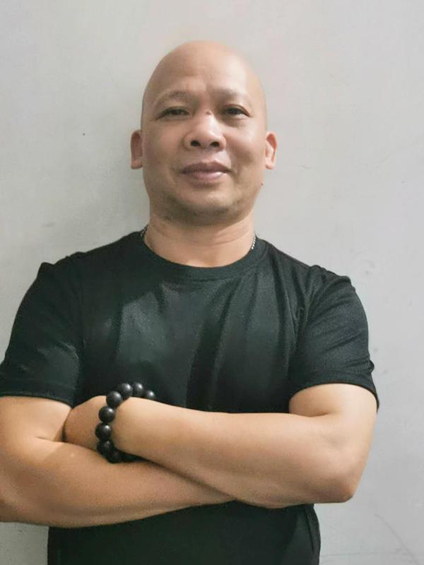 画家欧承染师法自然气韵天成