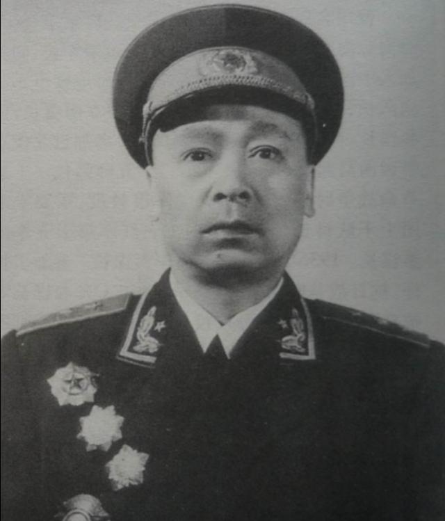 他曾任苏区保卫局长,红军时犯下大错,为何还能获得上将军衔?_周纯全