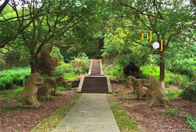 原创国庆假期去余姚探访黄宗羲故居吃一顿牛味馆两人95元没吃饱