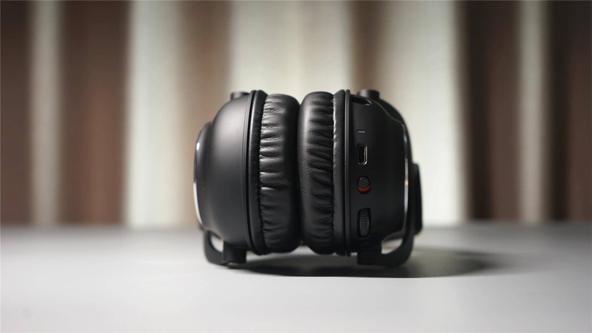 纤毫毕现 狗屁王最佳搭档 fps玩家极致选择 罗技g pro x无线游戏耳机