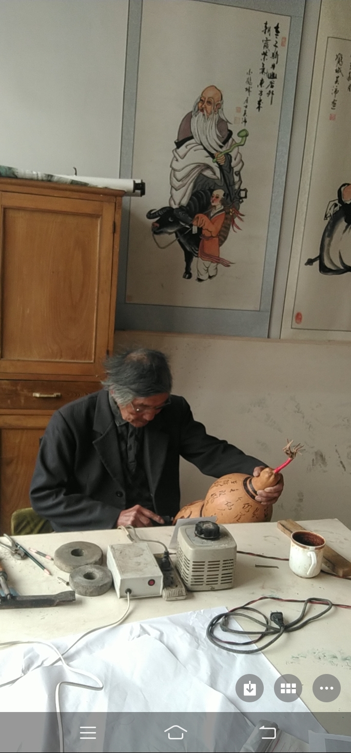 烙画艺术大师,农民书画家——吴立生_手机搜狐网