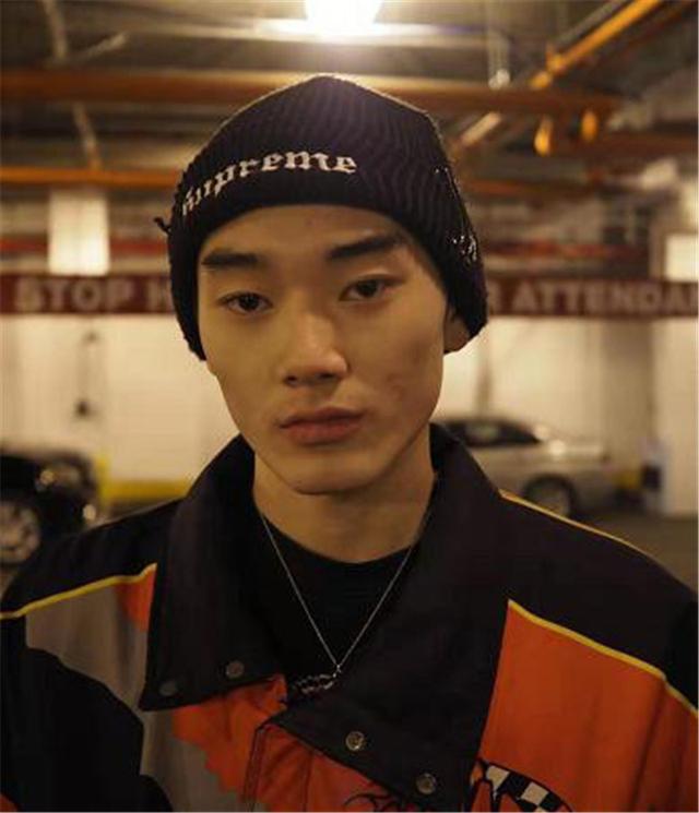 有种人生赢家叫林依轮,大儿子入读美国名校,小儿子超模脸气场强