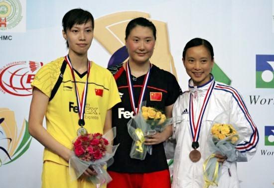 羽坛名将卢兰近况国羽女单冠军转型裁判第一人现家庭生活美满