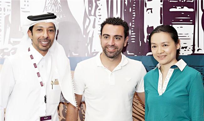 原创棋后诸宸现状:卡塔尔老公很有钱,两个女儿漂亮长相随爸爸