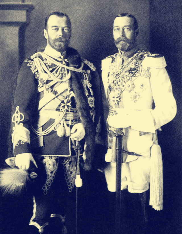 不过很有意思的是,新国王乔治五世对大儿子爱德华和二儿子乔治六 