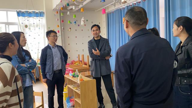 幸福都是奋斗出来的泸定县得妥镇中心小学成佳交流访问活动