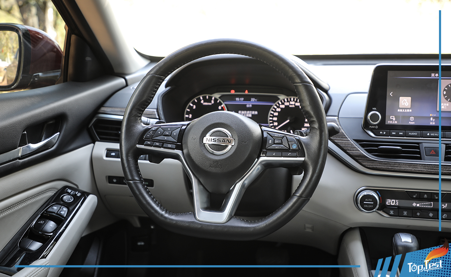 排放升级满足国六标准试驾东风日产2020款天籁20t