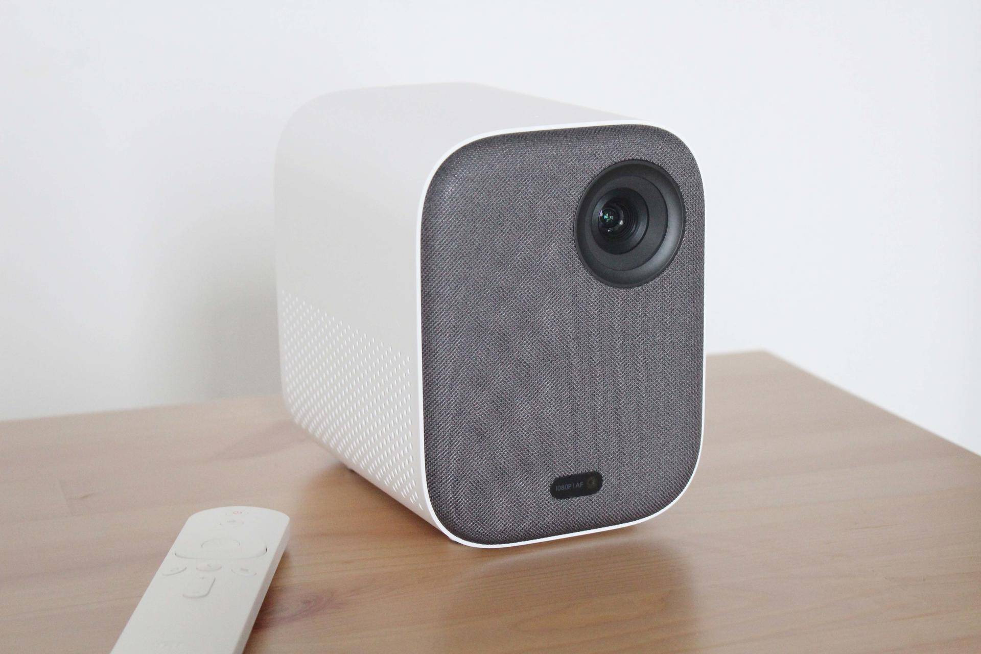 米家投影仪青春版2代体验:硬件升级,支持侧投 远场语音_手机搜狐网