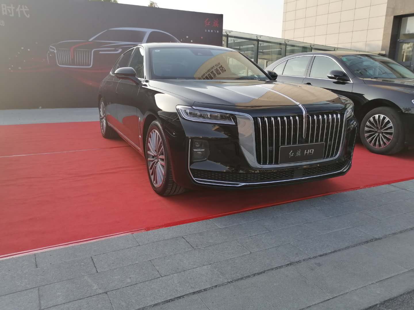 一汽红旗h9到店实拍3098万起售被称为国产劳斯莱斯