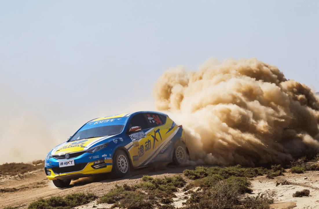 走进锐思赛车运动,体验速度与激情!