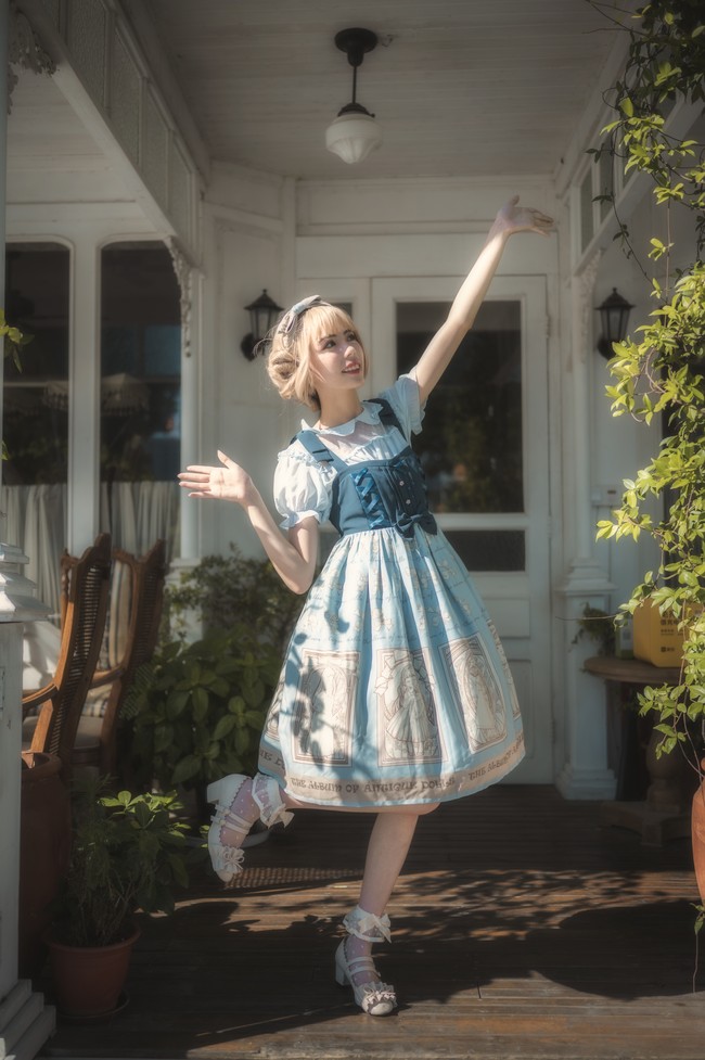 lolita装扮:西餐厅里的元气古董娃娃