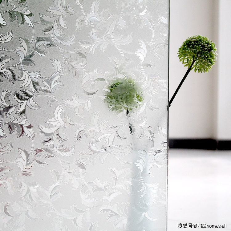 贴磨砂膜要比安装磨砂玻璃更好吗?