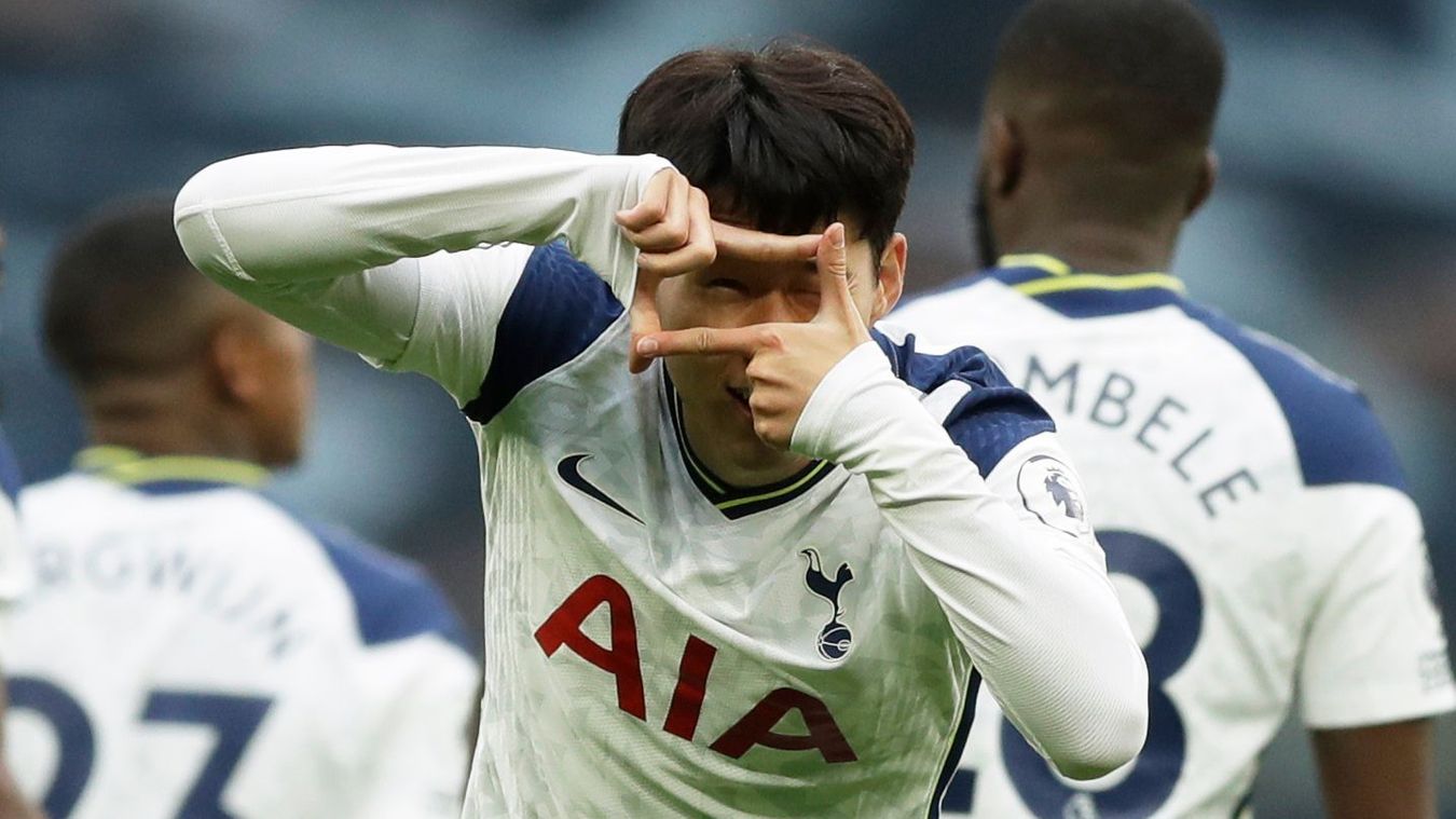 高清图孙兴慜破门对镜头拍照贝尔替补演首秀