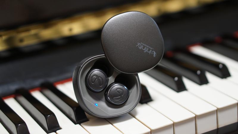 让音乐随指尖旋转而动,燕飞利仕i600tws真无线耳机_手机搜狐网