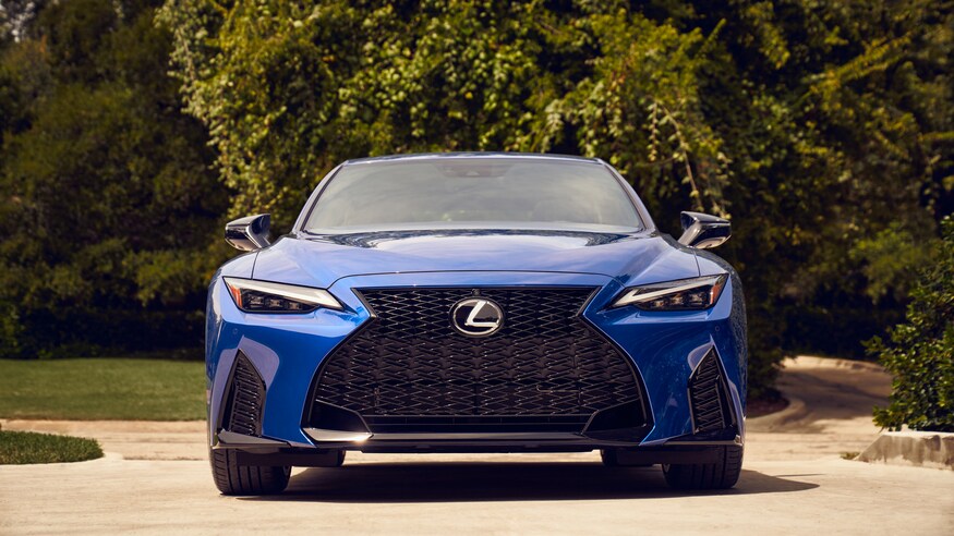 运动不停歇2021年雷克萨斯is350fsport