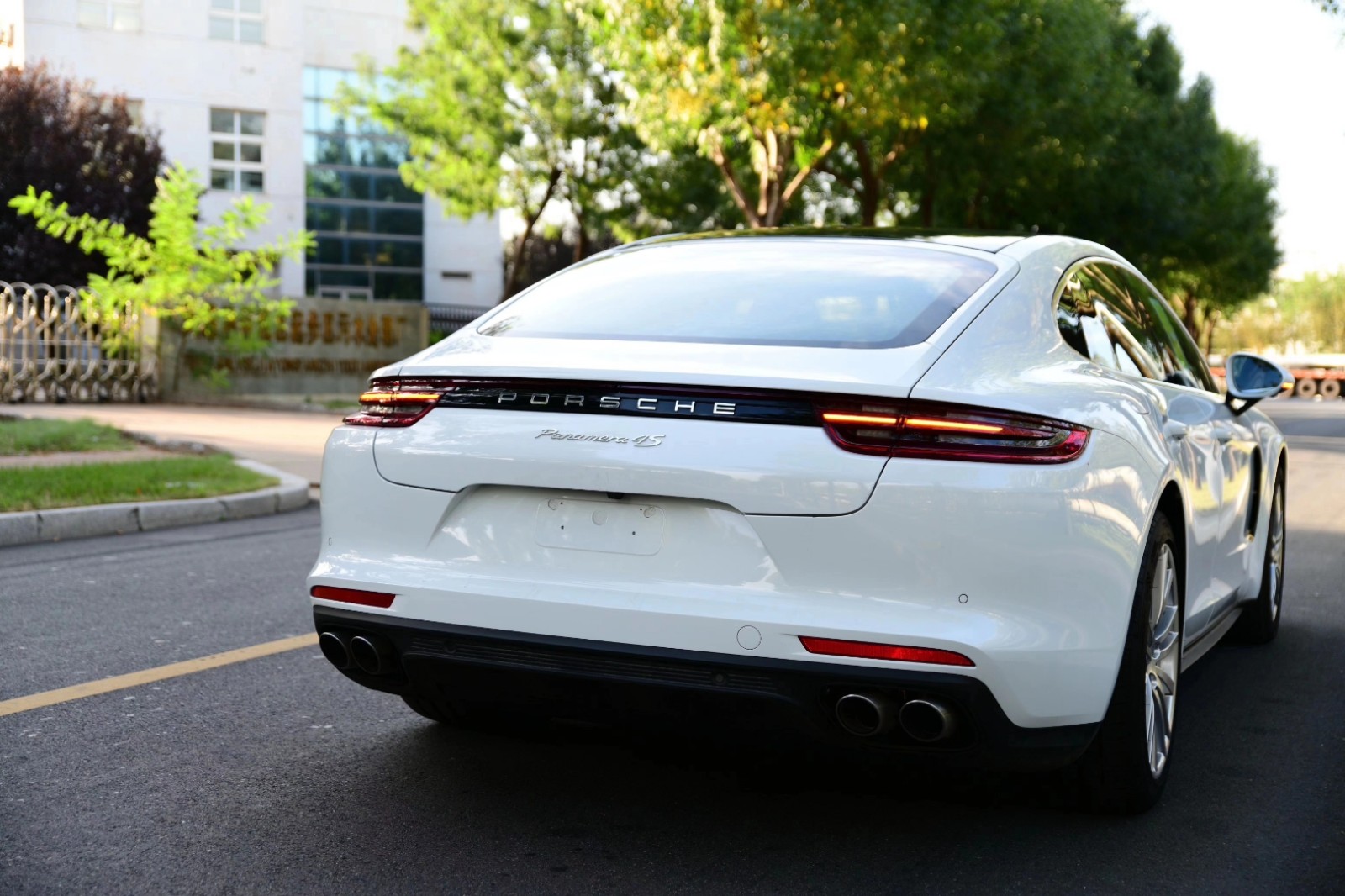 19款进口保时捷帕纳梅拉 高效性能配置齐全