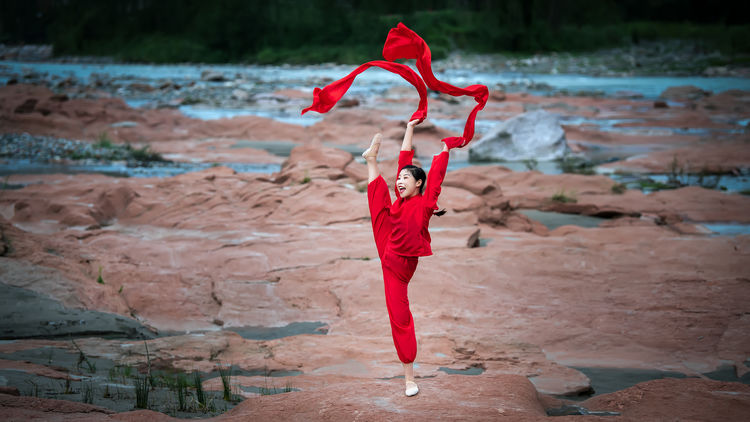 人像摄影组图:我爱你中国,红绸舞