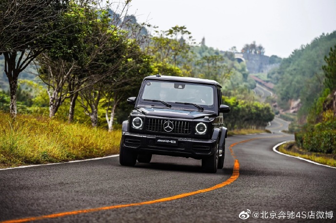乡间 湖边 山路 你更喜欢哪条路 奔驰g级g350 g63amg 北京奔驰4s店