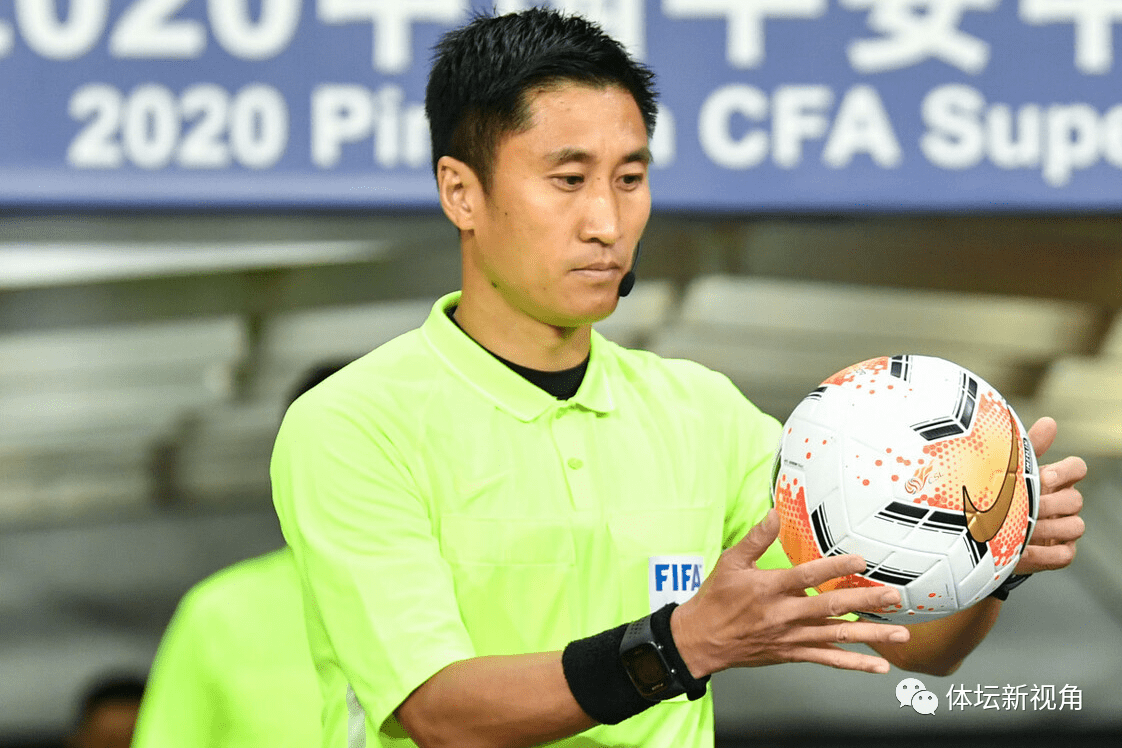 中超又1金哨裁判遭网友举报论文成了软肋判罚不公是导火索