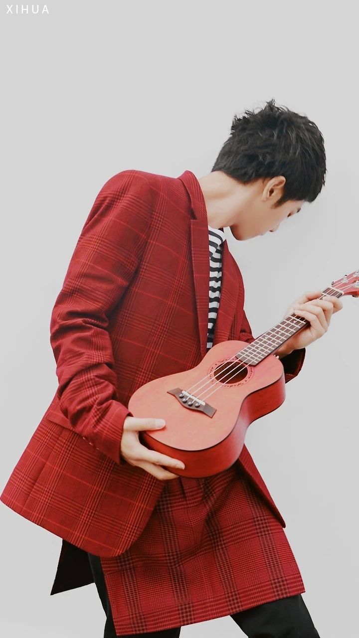 华晨宇壁纸第63期:初代壳哥好帅气鸦,期待春暖花开早点到来_手机搜狐